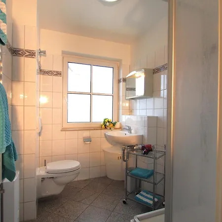 Birkmaase 12 Kapitaenshaus Jacqueline 4-sterne Komfort Maisonette Im Og Rechts *